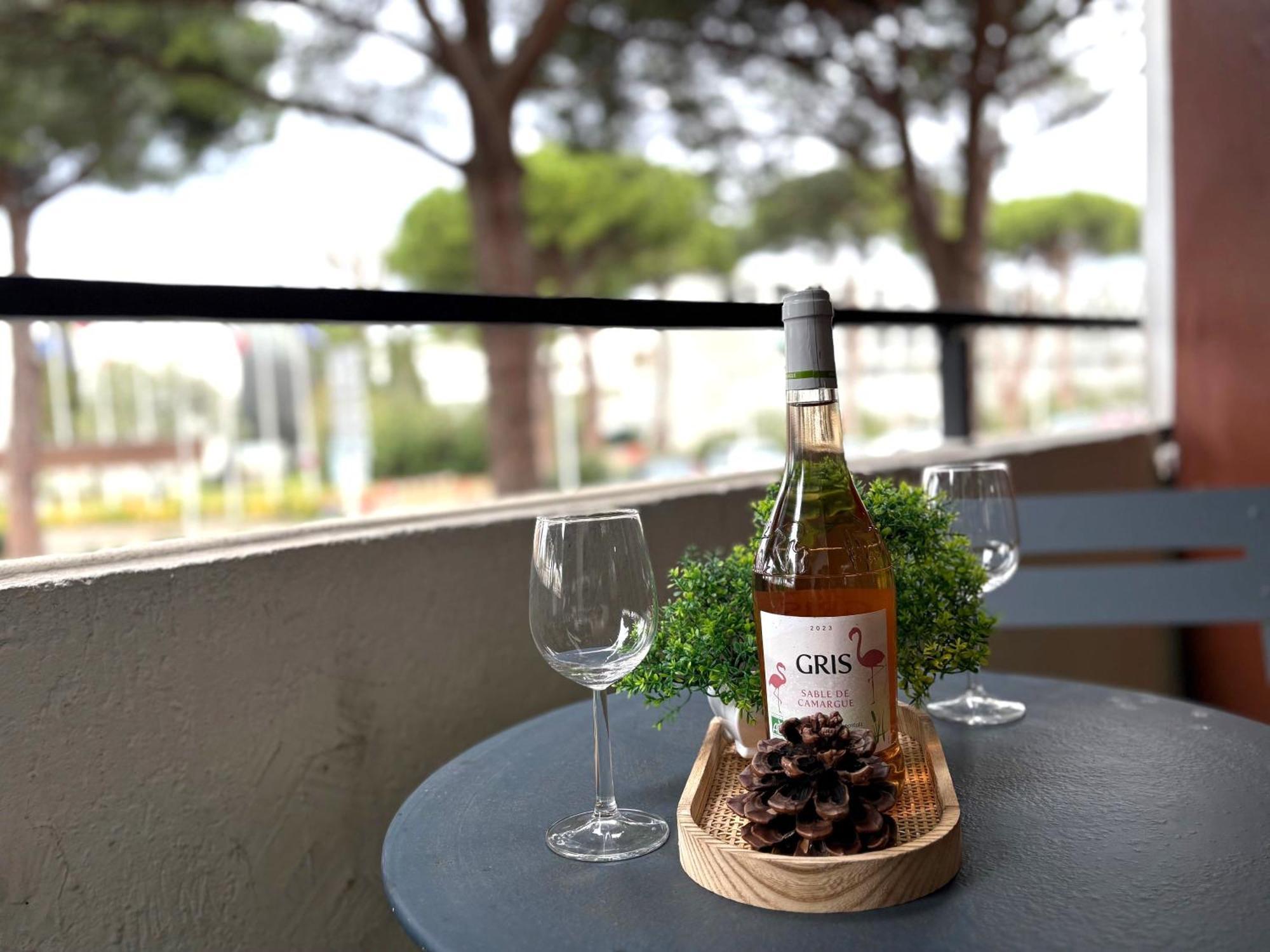 Apartment L'amazone Plein Centre Plages A 2min Clim Wifi Sur Le Port - Prosconciergerie- *